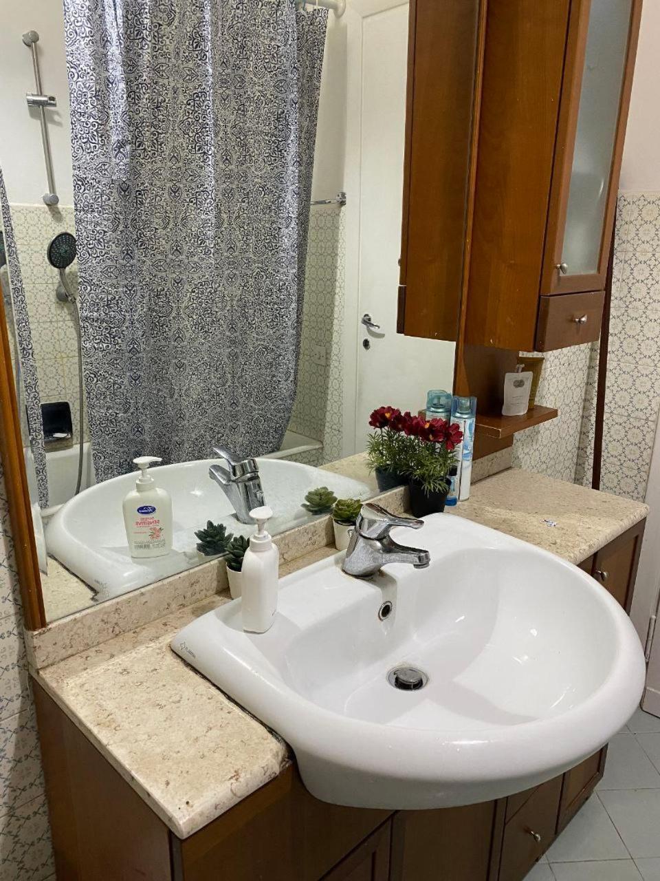 Tiburtina2000 Apartamento *