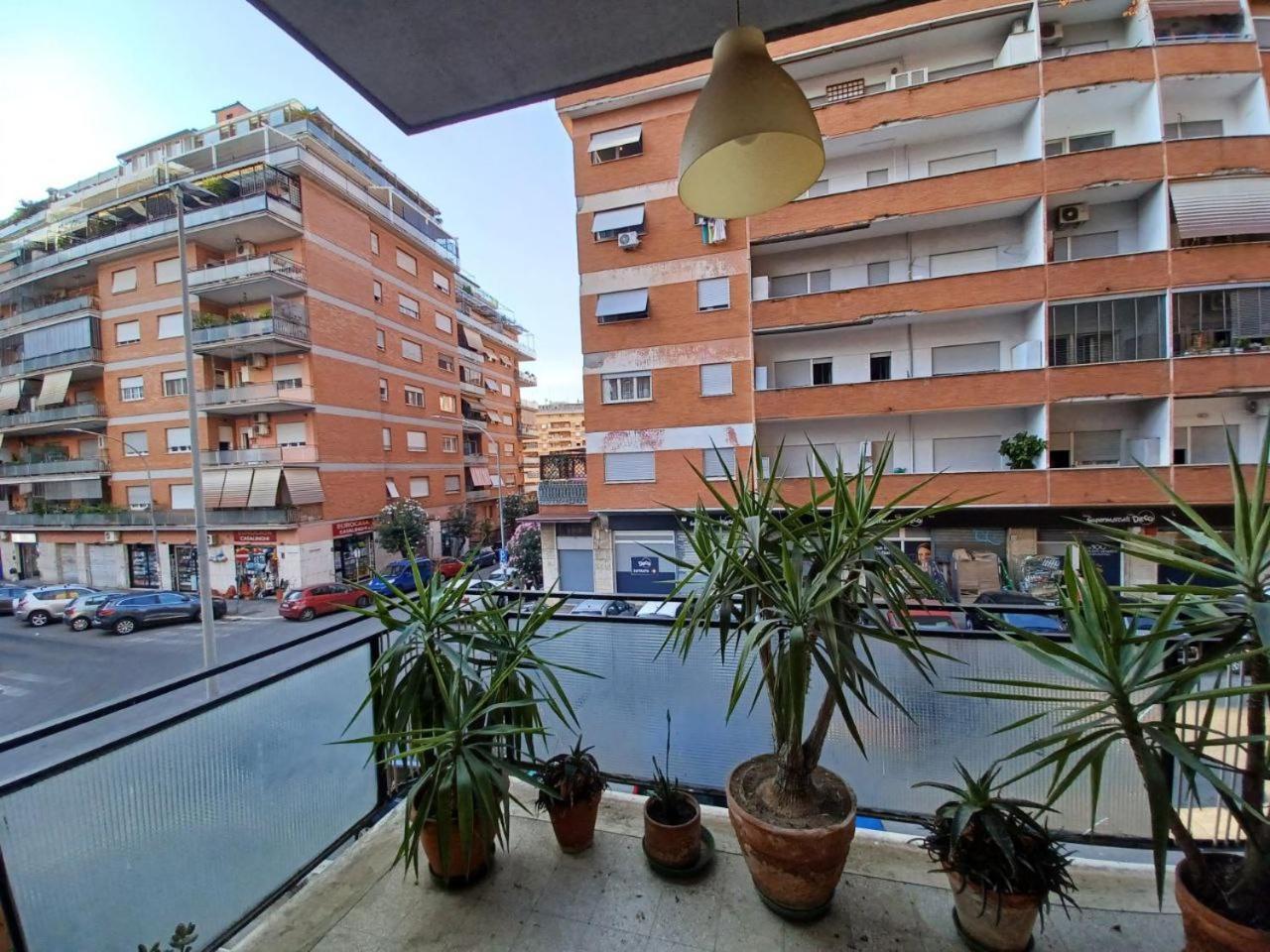 Apartamento Tiburtina2000 *